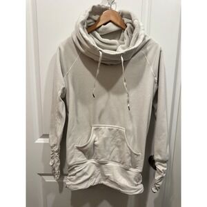 Lululemon Women's Don't Hurry Up Be Happy Pullover Beige Size 6